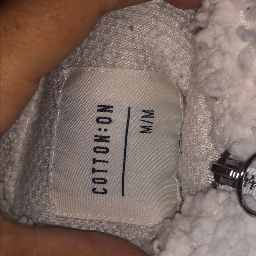 jacket - Picture 2 of 3